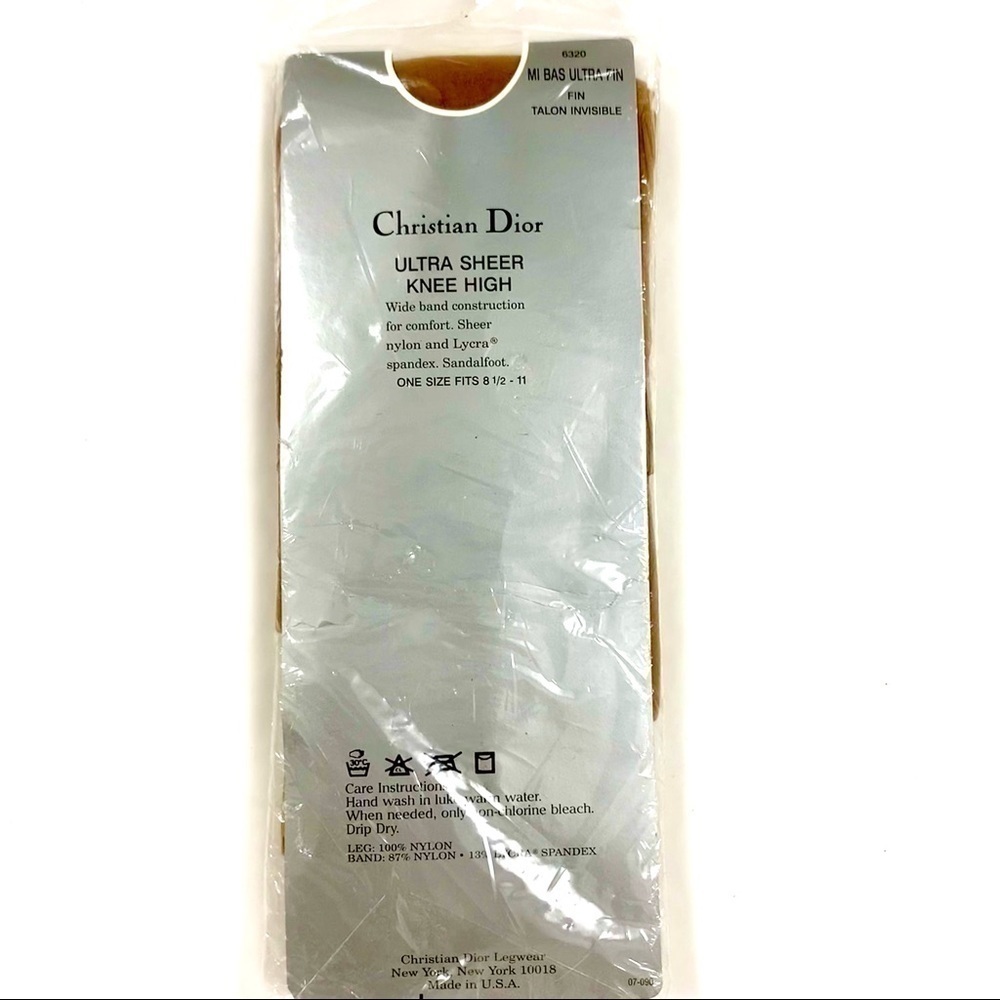 Christian Dior Sheer Knee High Hosiery Nylon French Champagne Size 8.5-11